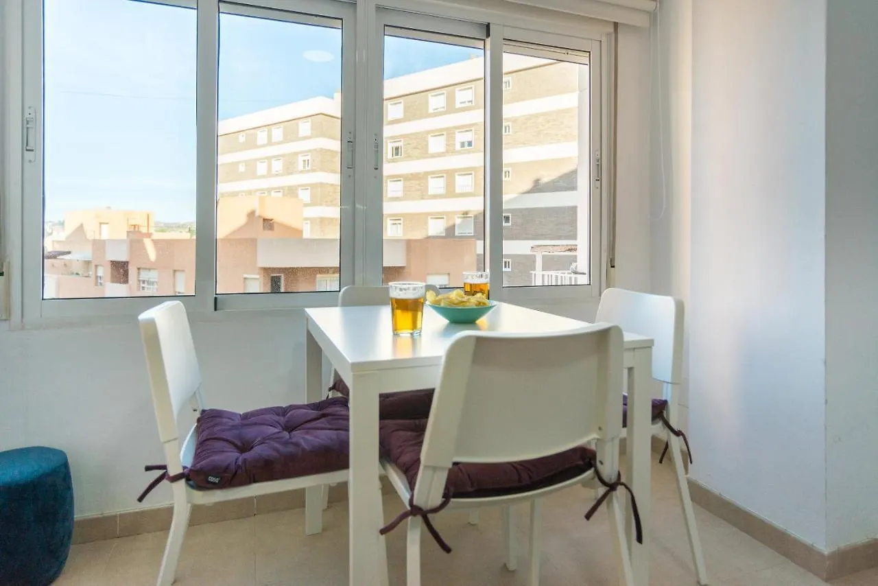 Mp7 Renovated Apartment Right On The Beach 700 Meters Away From Old Town Malaga